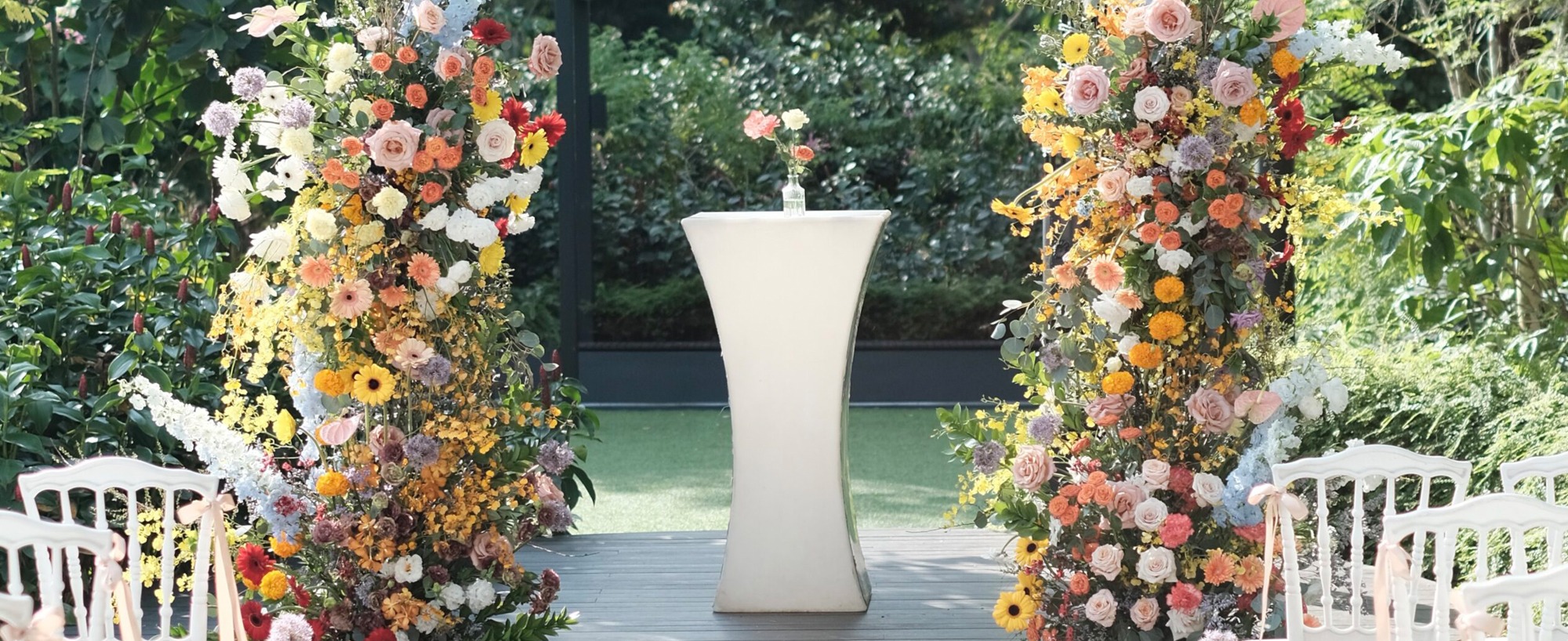 bespoke wedding florist in singapore