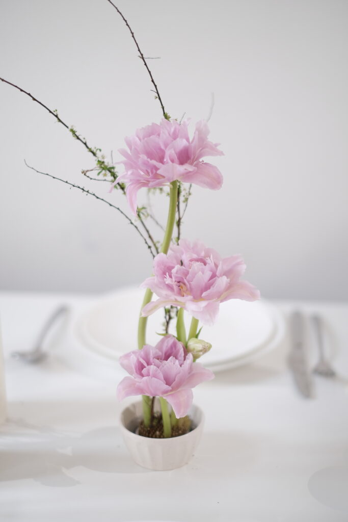 Elegant Ikebana Wedding Arrangements in Singapore
